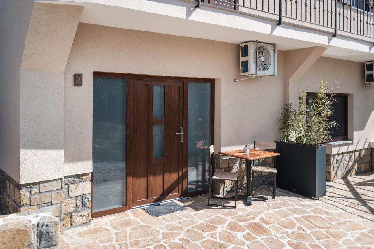 Hisa Kapis With Hot Tube Apartment Koper Exterior photo
