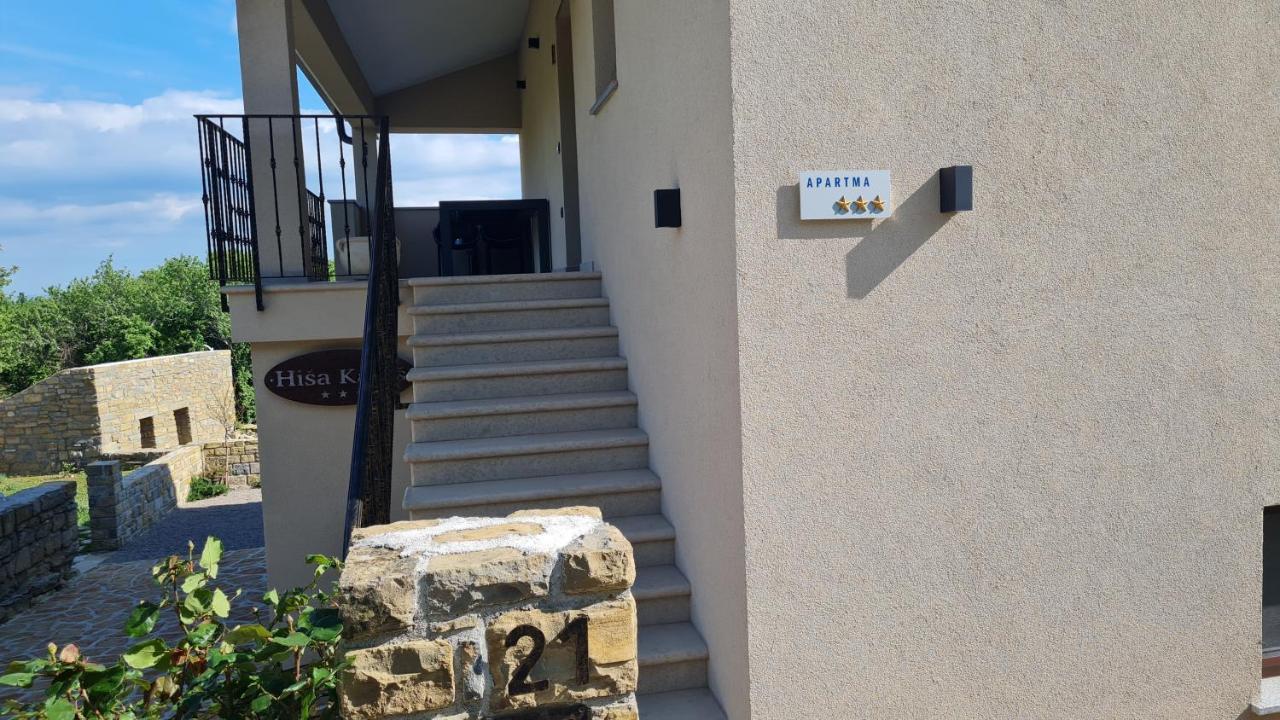 Hisa Kapis With Hot Tube Apartment Koper Exterior photo